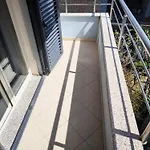 Albanian Traditions Legacy Apartman *