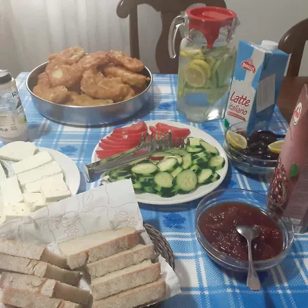 アパート Albanian Traditions Legacy ドゥラス
