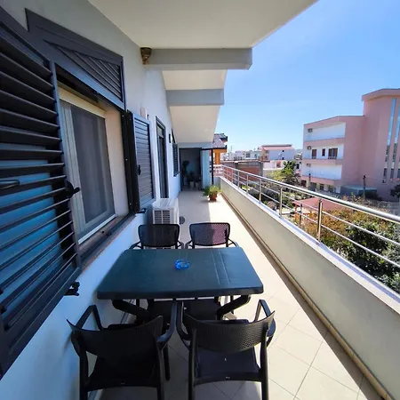 شقة Albanian Traditions Legacy *