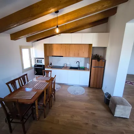 Albanian Traditions Legacy *