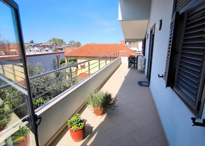 Albanian Traditions Legacy Durrës